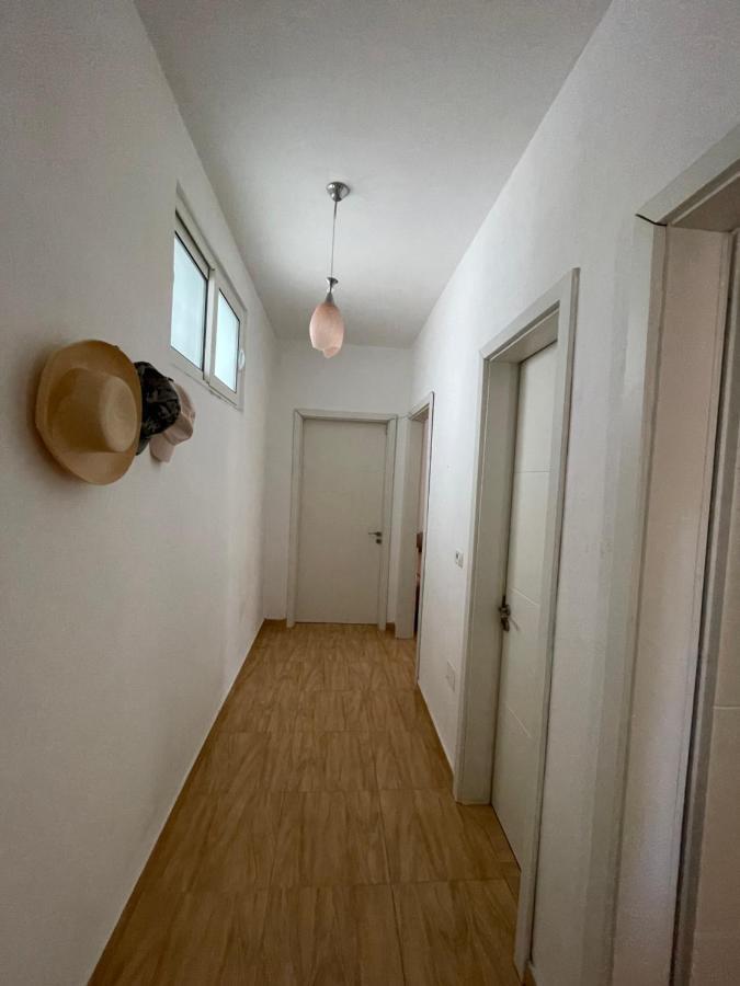 Vacation Home Dibra Velipoje Bagian luar foto