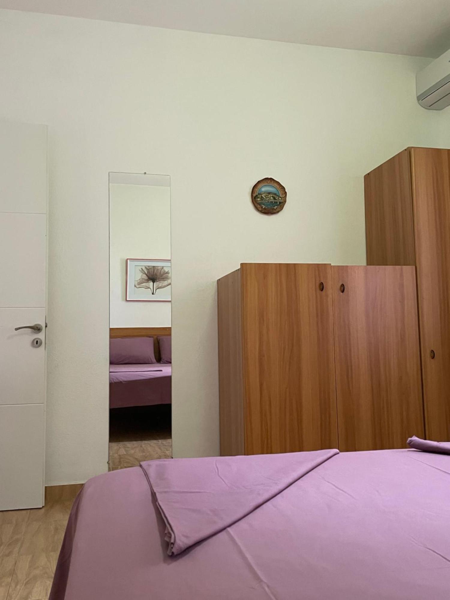Vacation Home Dibra Velipoje Bagian luar foto